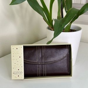 Buxton wallet brand new